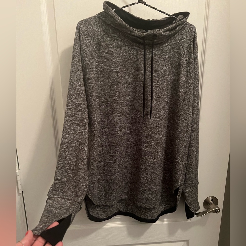 NWOT Tangerine Women's Heathered Gray Hooded Long Sleeve Sweatshirt, Thumb Holes